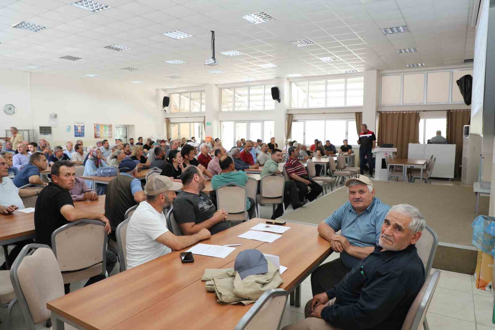 Eskişehir’de çiftçilere güvenli üretim eğitimi