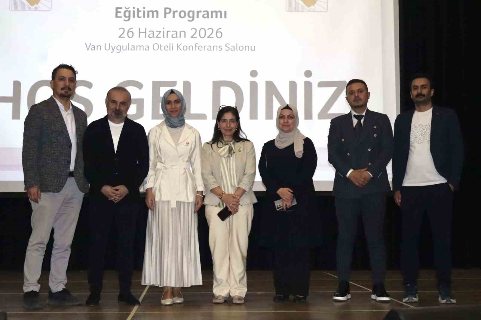 ’Meme Kanseri Erken Tanı Farkındalık Eğitimleri’ projesinin dördüncüsü Van’da gerçekleştirildi