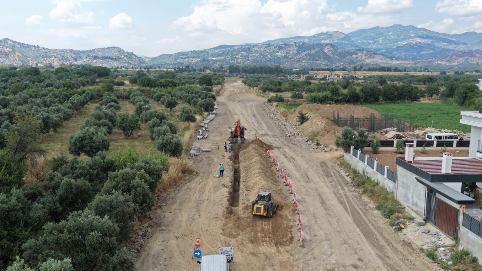 Efeler’de 11,5 milyon liralık altyapı yatırımı başladı