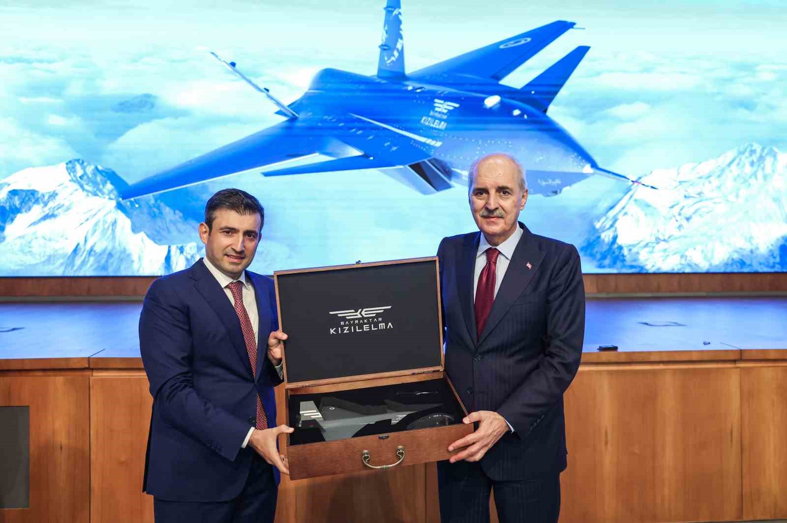 NATO Parlamenter Zirvesi’ne katılan meclis başkanları Baykar Milli Teknoloji Merkezi’ni ziyaret etti