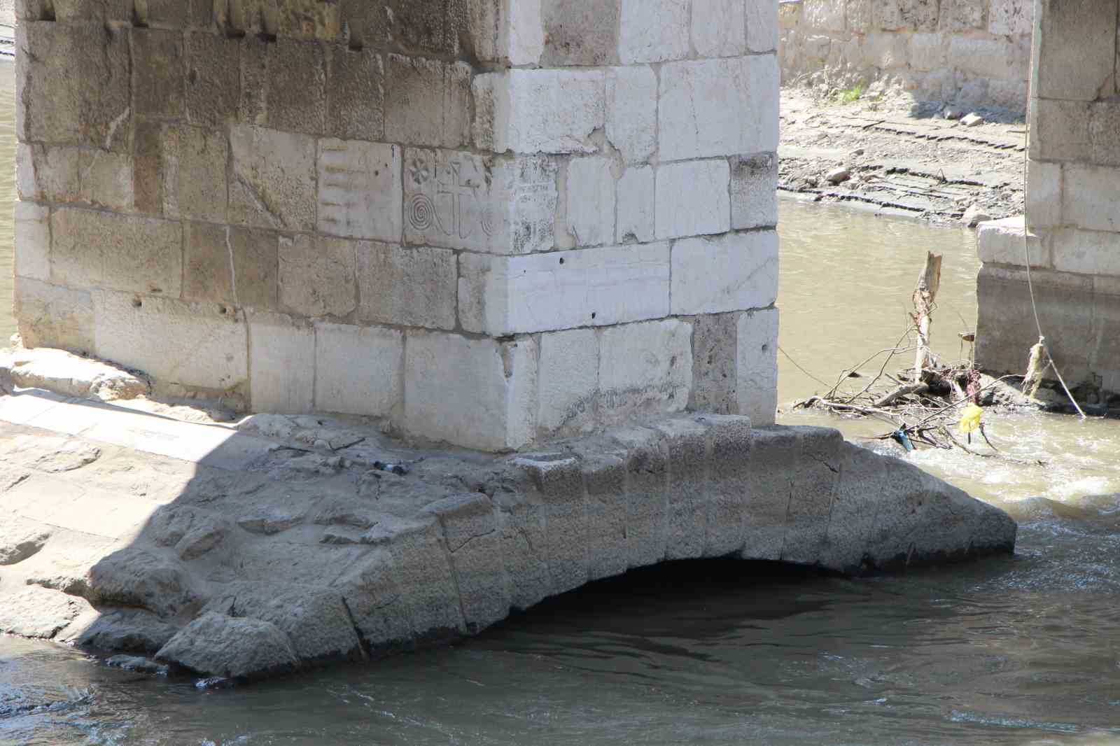 Amasya’nın asırlara meydan okuyan taş köprüleri