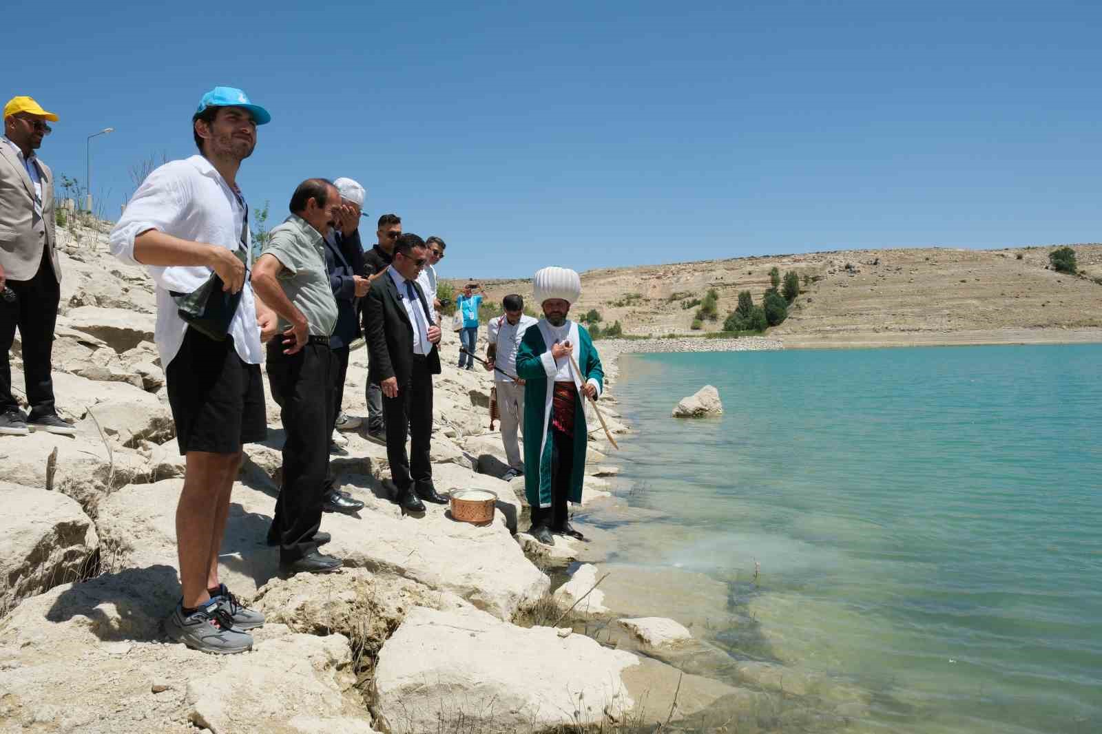 Geleneksel göle maya çalma etkinliği ile festival coşkusu başlıyor