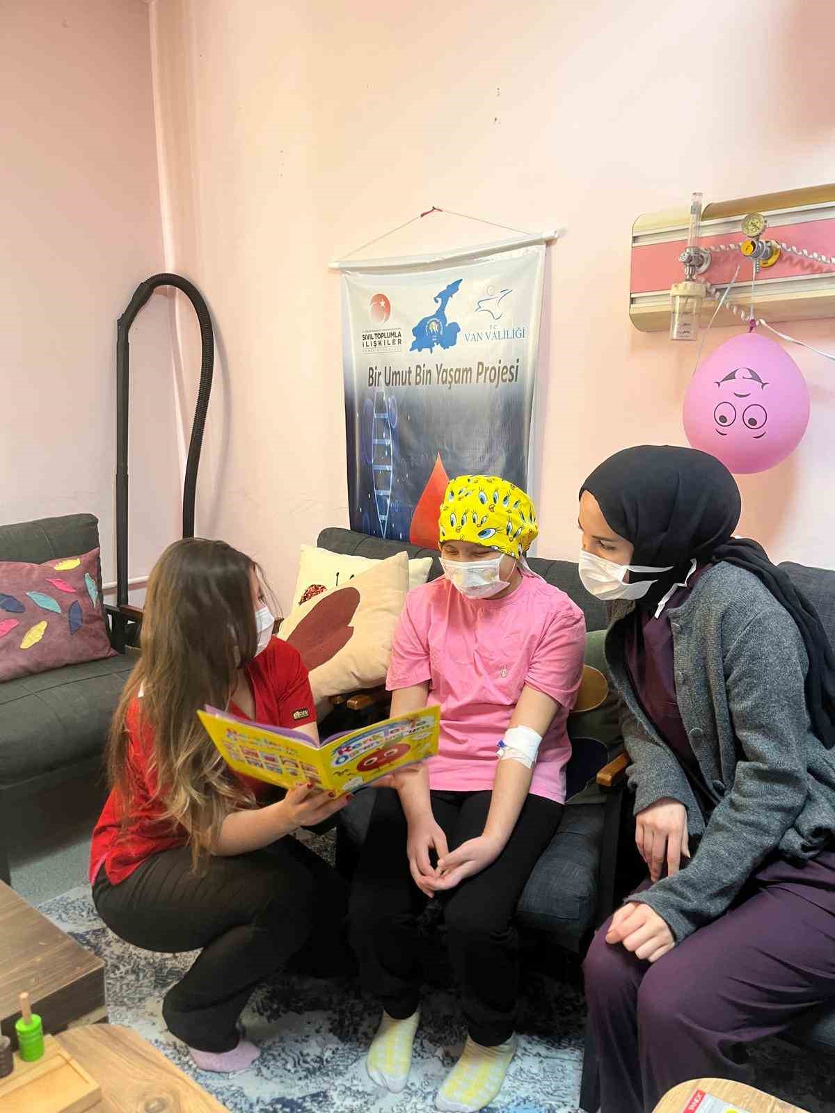 Özalp Meslek Yüksekokulu’ndan gönüllere dokunan projeler