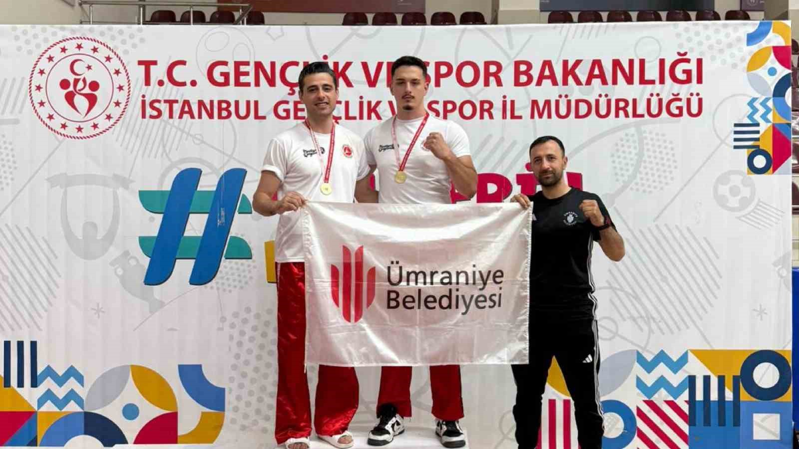 Kick boksta Ümraniye rüzgarı: 2 altın, 2 gümüş madalya