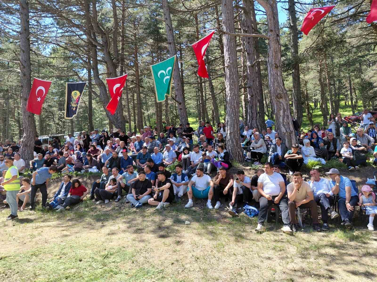 Bolu’da bir asırdır süren geleneksel Şimşir bayramı düzenlendi