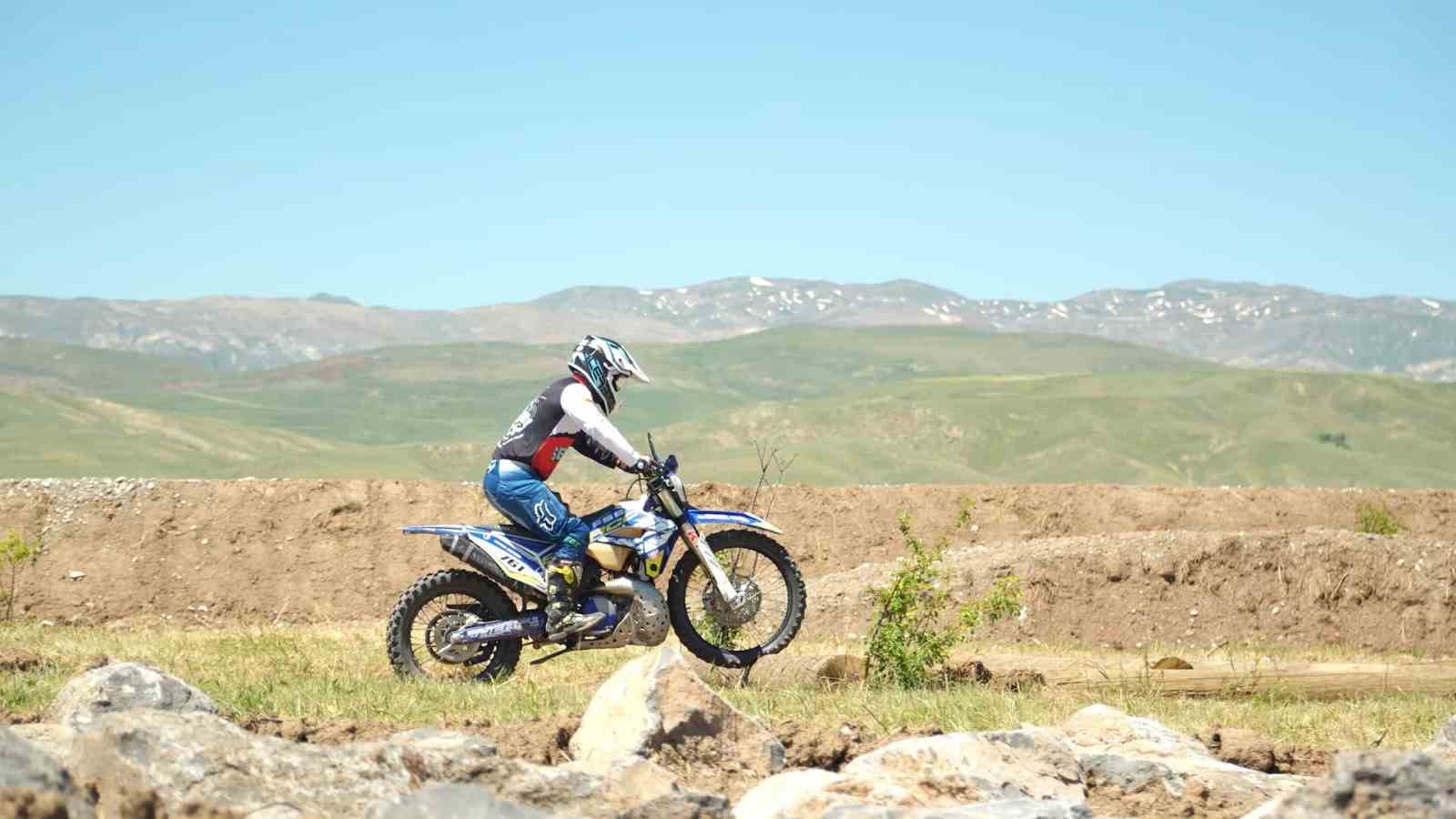 120 sporcu Türkiye Enduro ve ATV Şampiyonası için Ağrı’da buluşacak