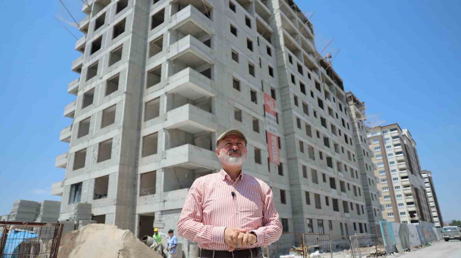 Başkan Çolakbayrakdar: "Yunusemre’de son konutlarla kentsel dönüşümde yeni dönem başlatıyoruz"