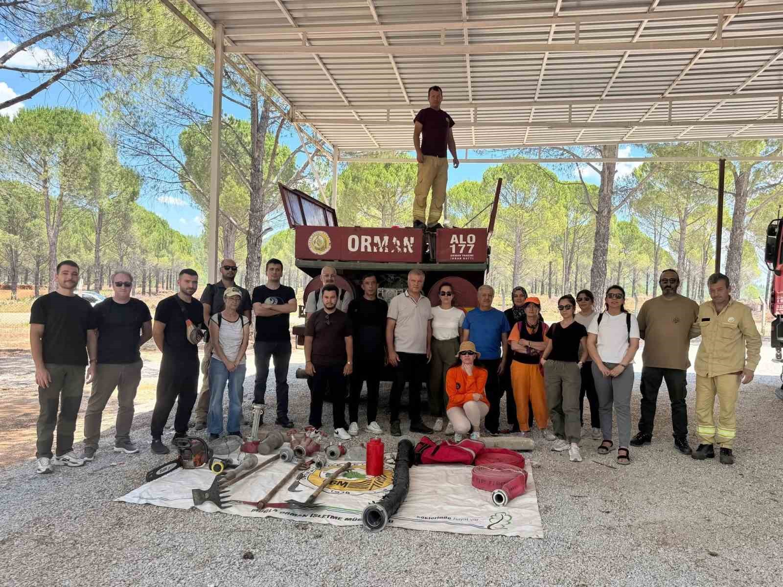 Muğla’da orman yangın gönüllüsü eğitimleri devam ediyor