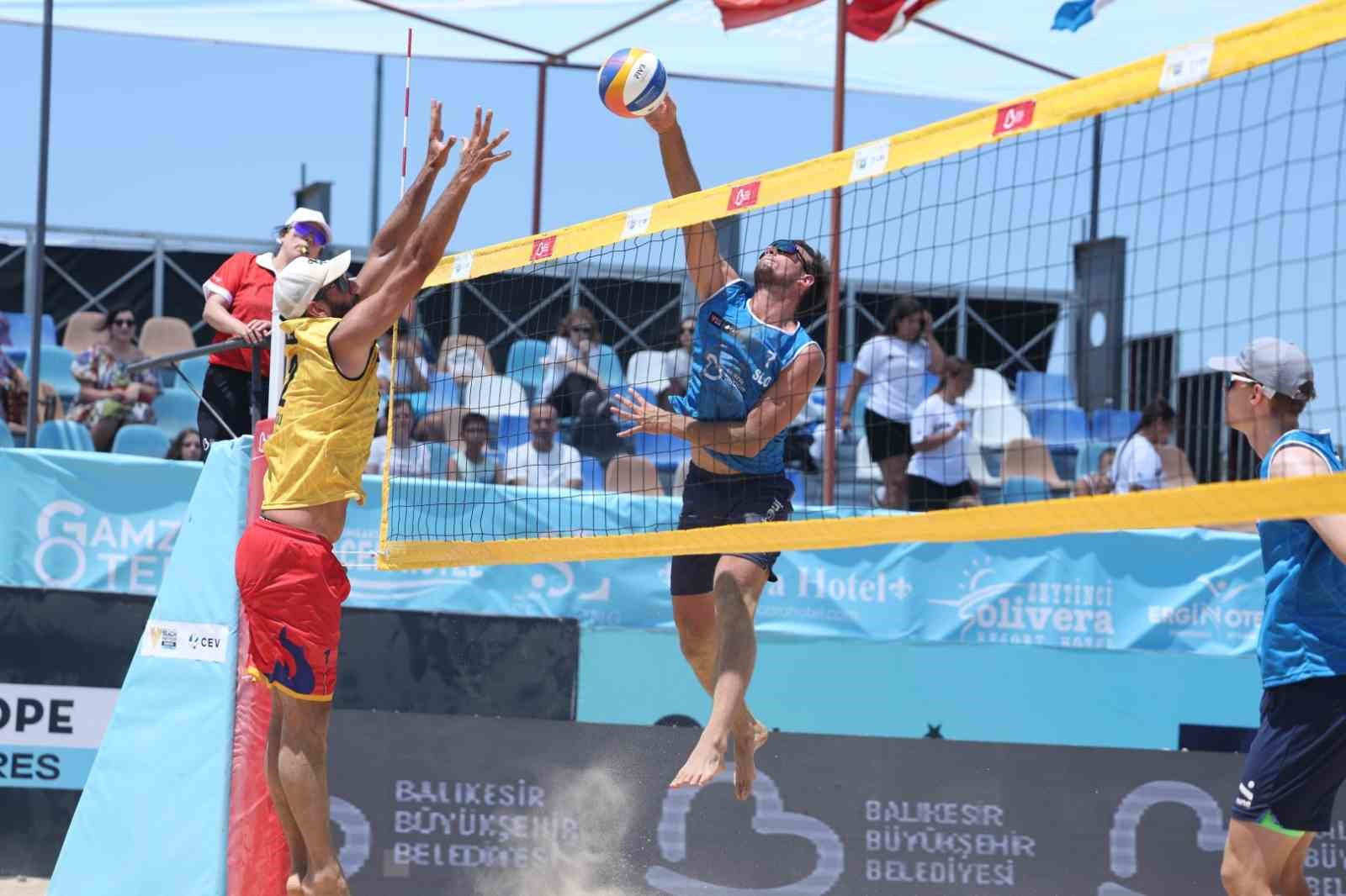 Plaj Voleybolu Dünya Turu’nda Balıkesir Etabı sona erdi