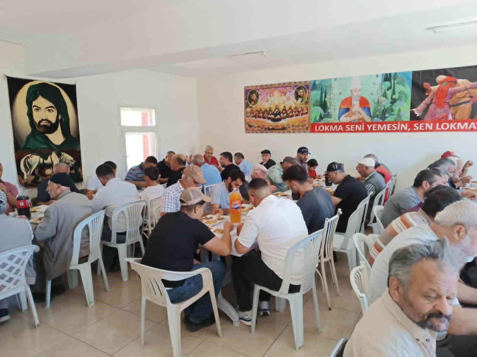 Tercan’da aşure kazanında kardeşlik kaynadı