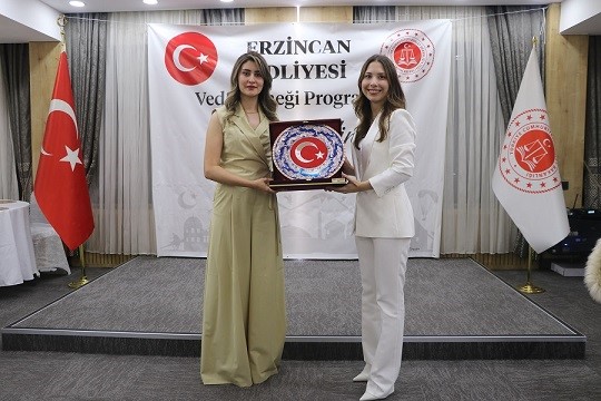 Erzincan’da tayini çıkan hâkim ve savcılar için veda yemeği düzenlendi