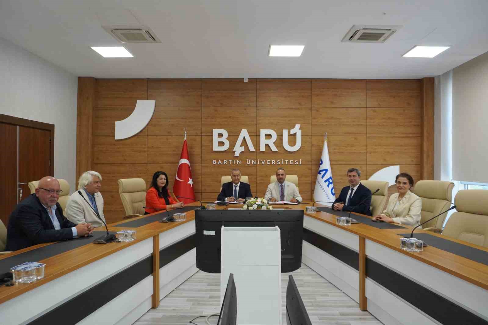 BARÜ ile Todor Kableshkov Ulaştırma Üniversitesi arasında protokol imzalandı
