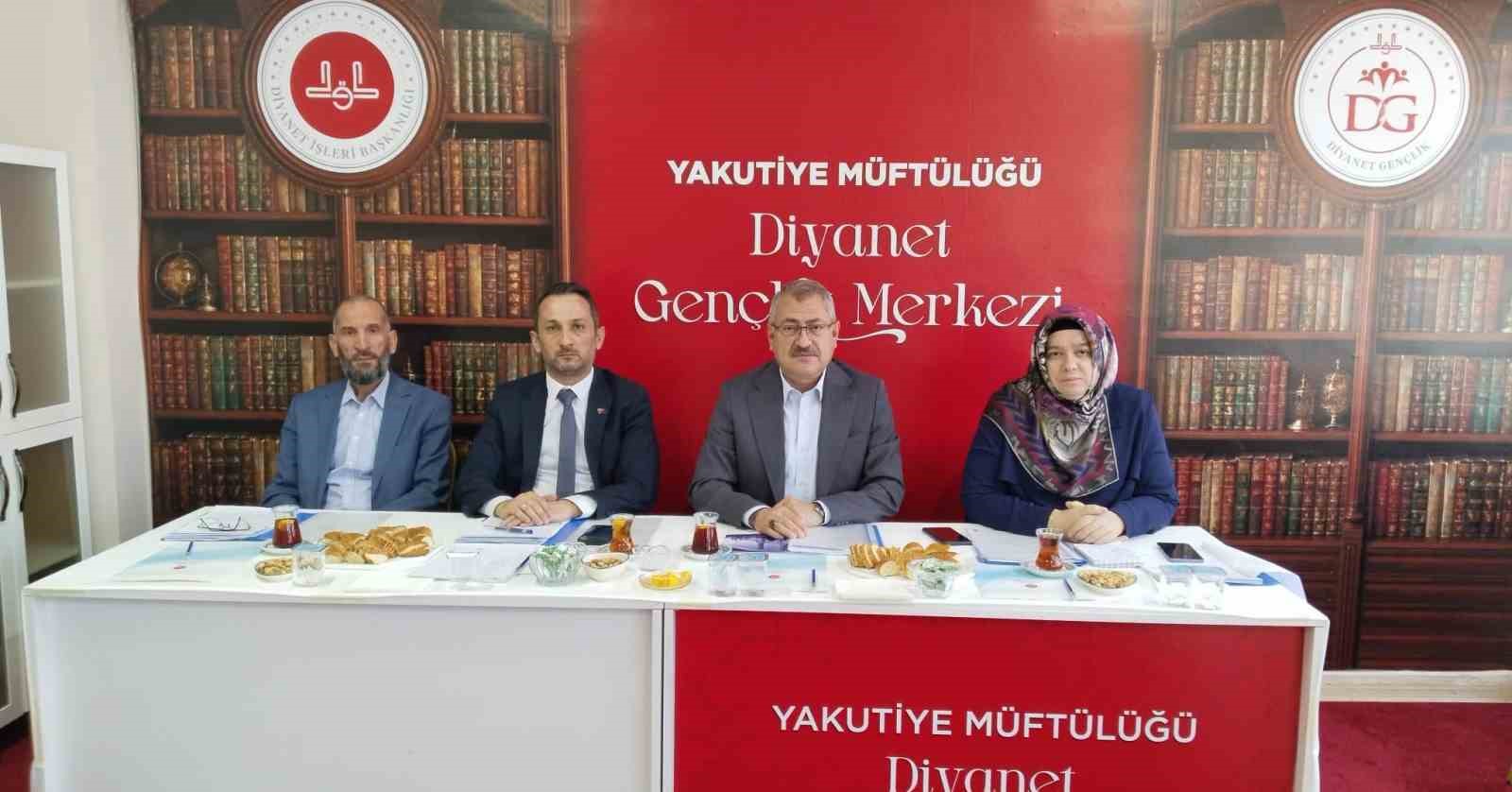İlçe müftüleri istişare için buluştu