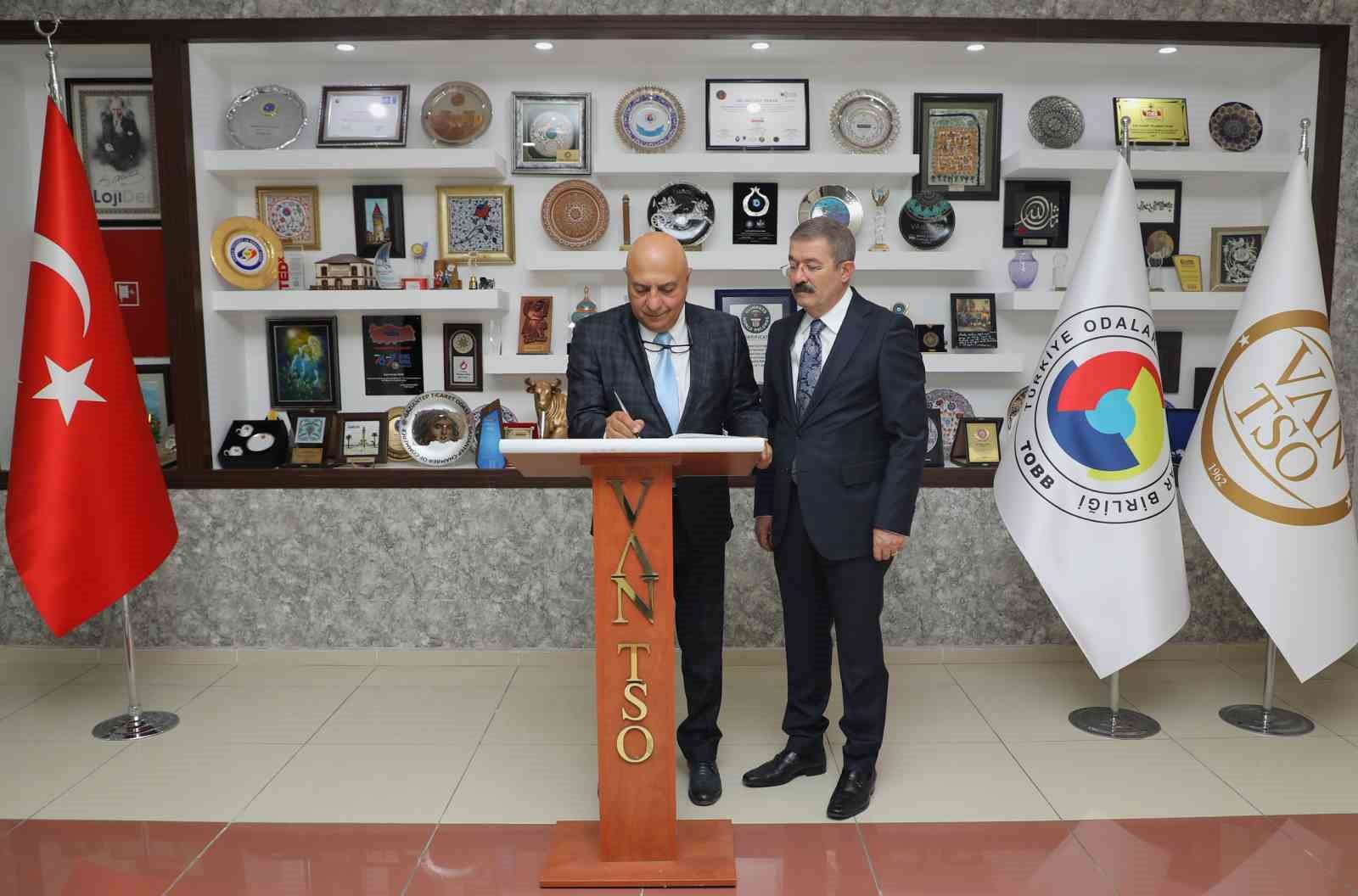 Ermenistan heyetinden Van TSO’ya ziyaret