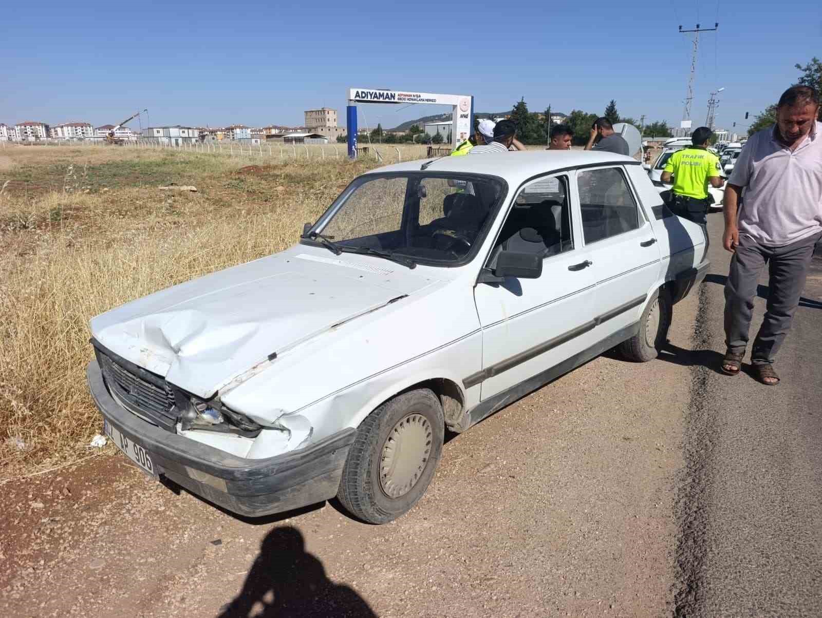 Adıyaman’da otomobil ile araç çarpıştı: 1 yaralı
