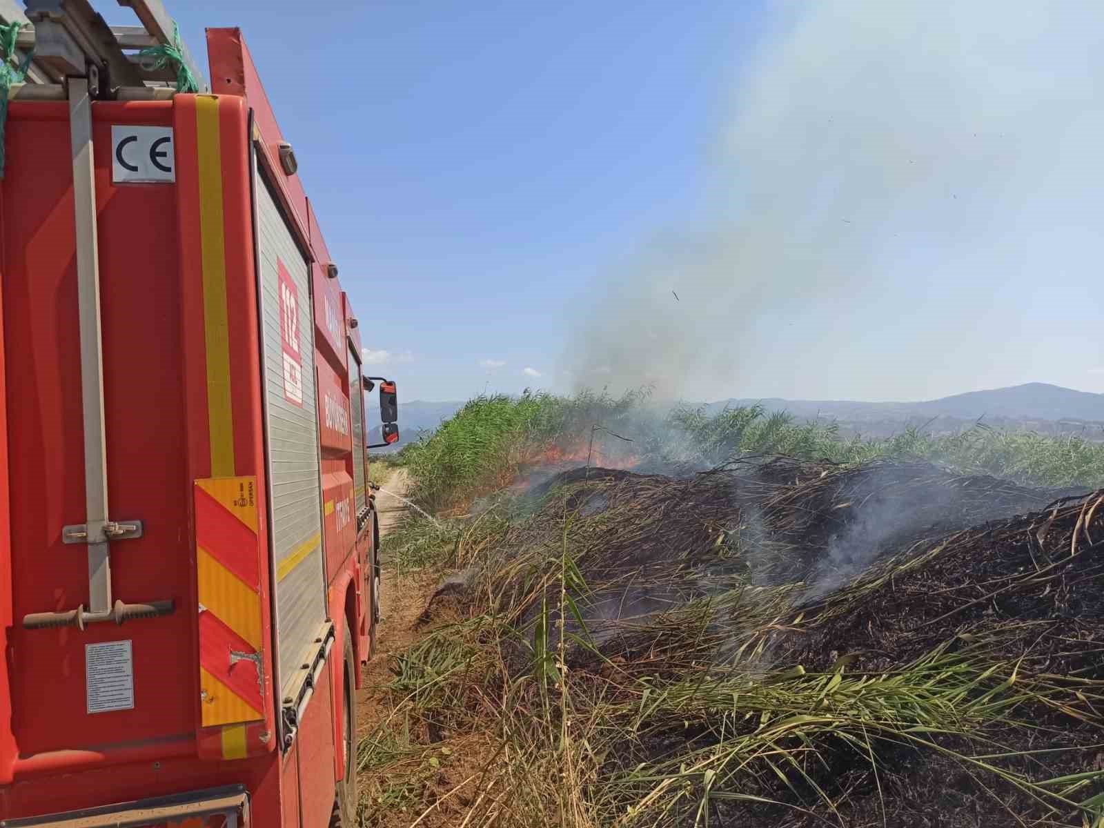 Aşırı sıcaklar Manisa’yı ateş çemberine çevirdi