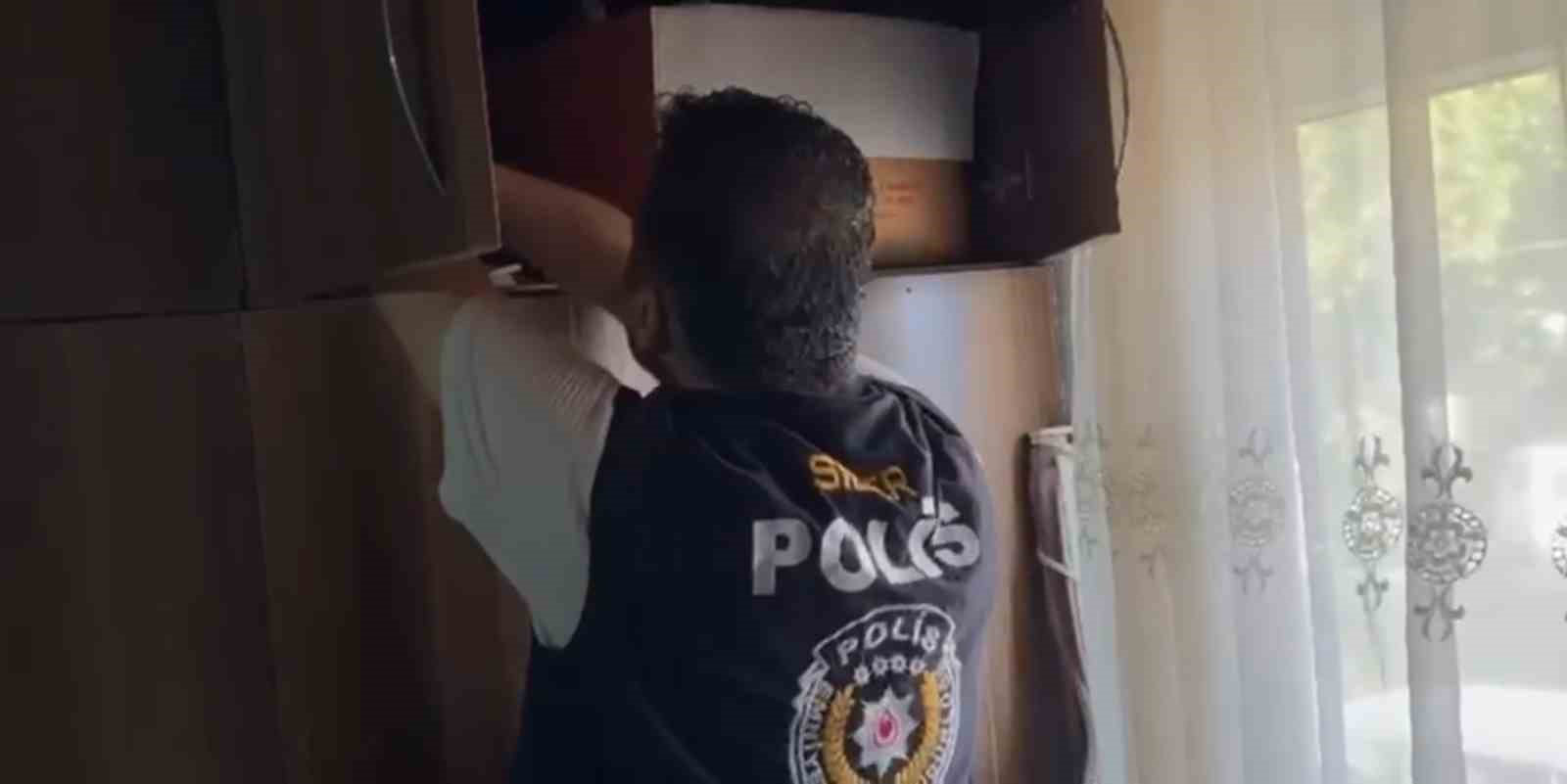 Ayvalık merkezli 11 ilde dev nitelikli dolandırıcılık operasyonu