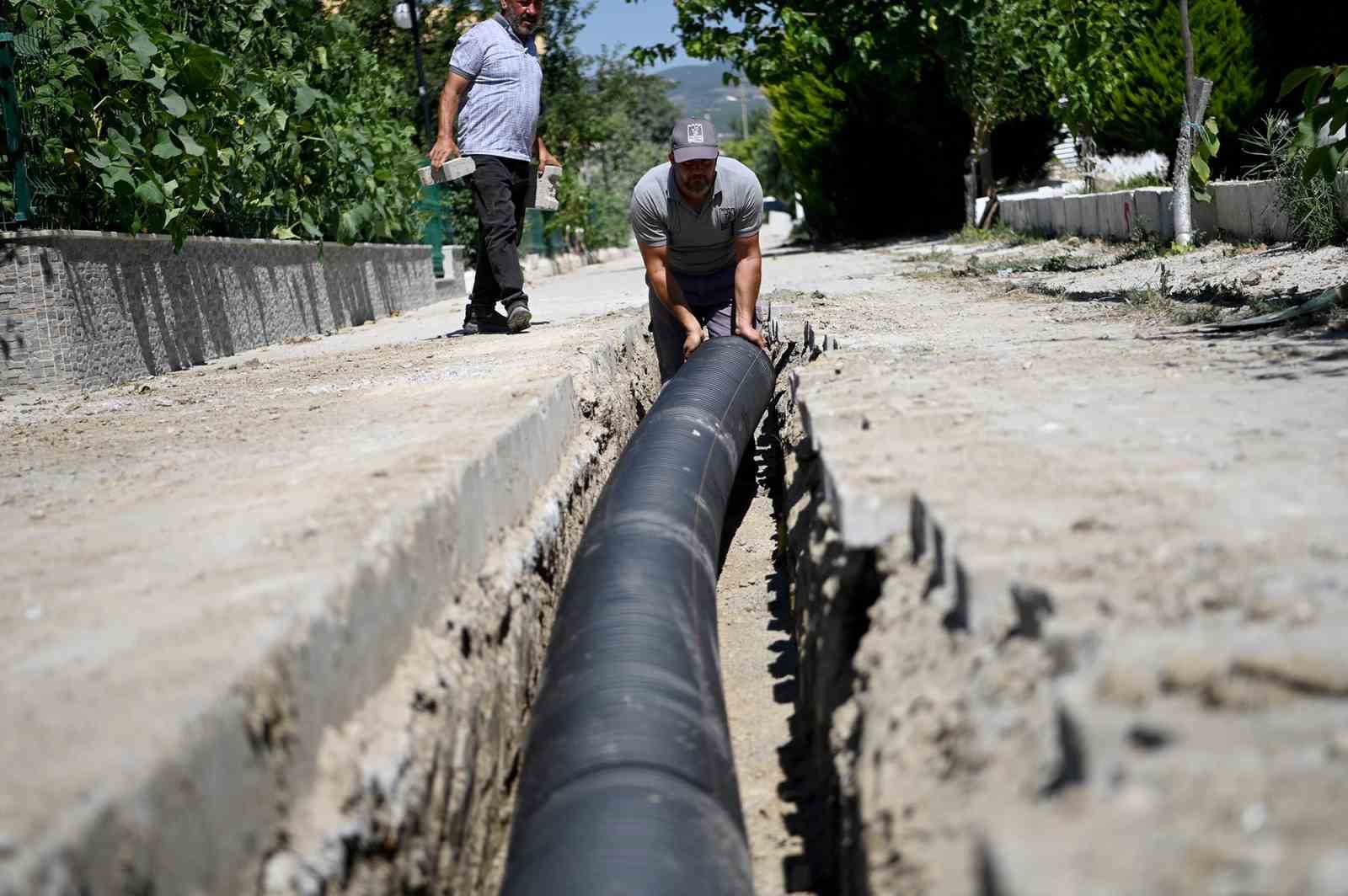 Kuşadası’nda 294 metrelik yağmur suyu hattı çalışması başladı