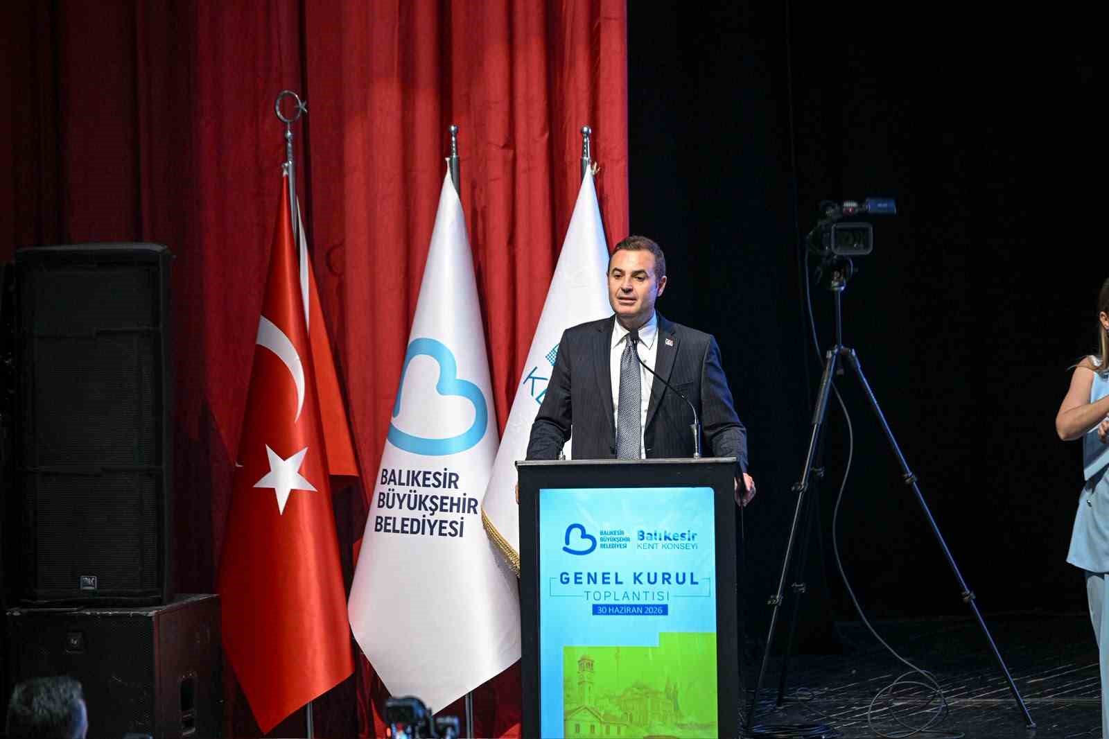 Balıkesir Kent Konseyi’nde Özden güven tazeledi
