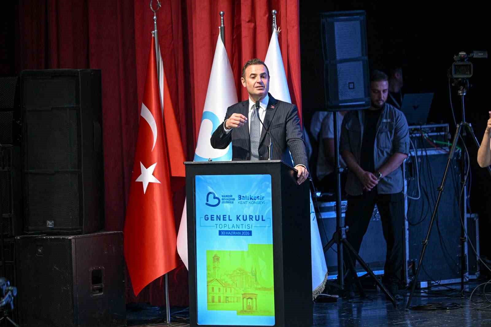 Balıkesir Kent Konseyi’nde Özden güven tazeledi