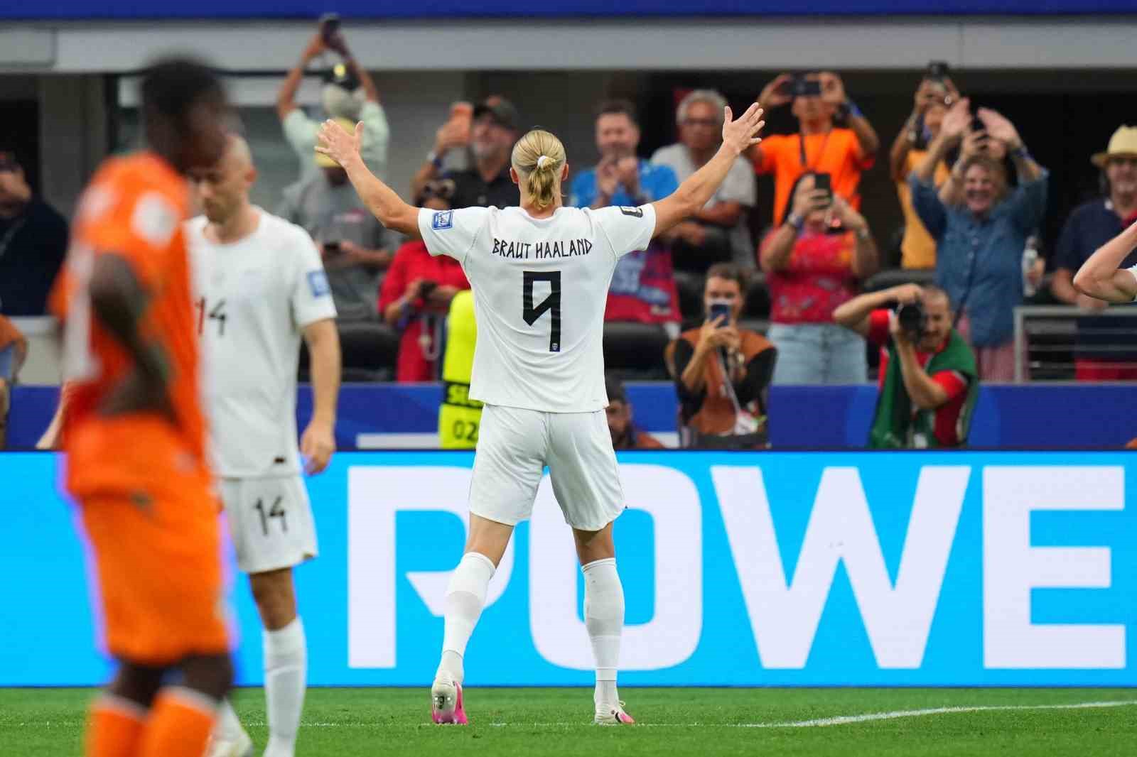 Norveç, son 16’ya adını yazdırdı