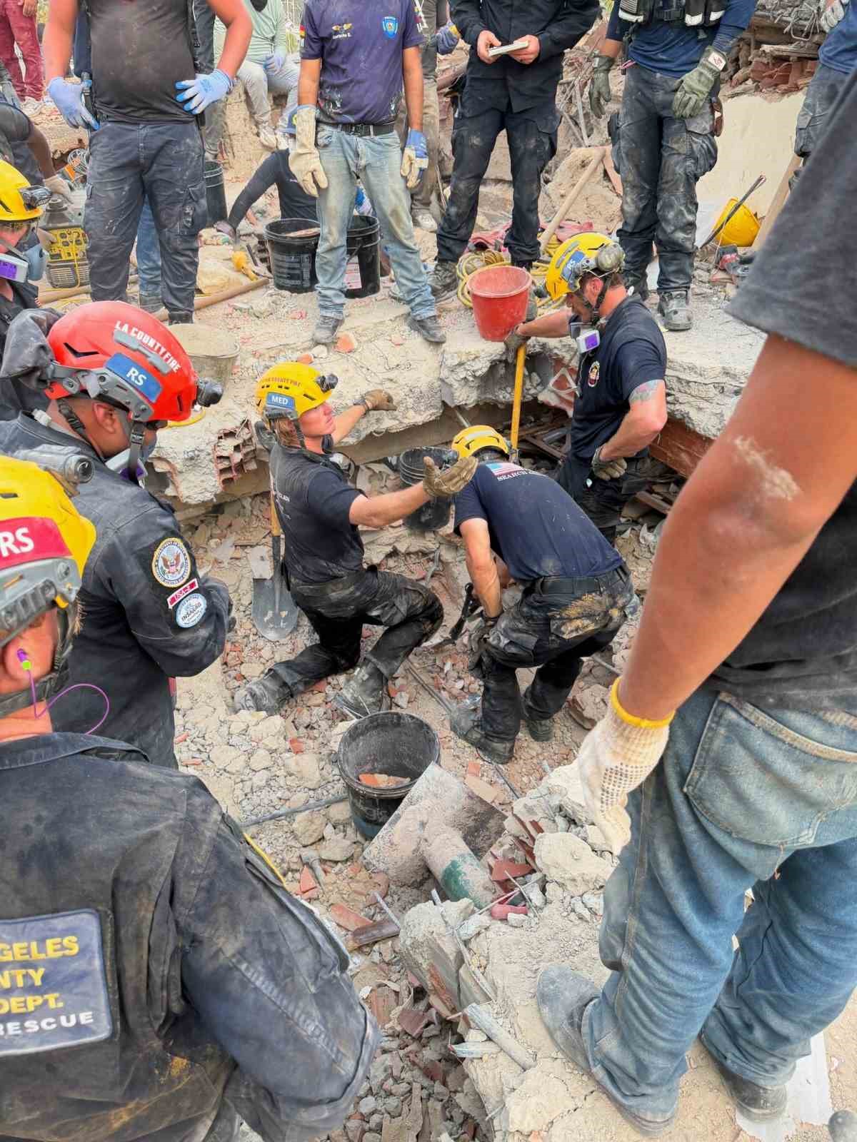 Venezuela’daki depremlerde can kaybı bin 943’e yükseldi