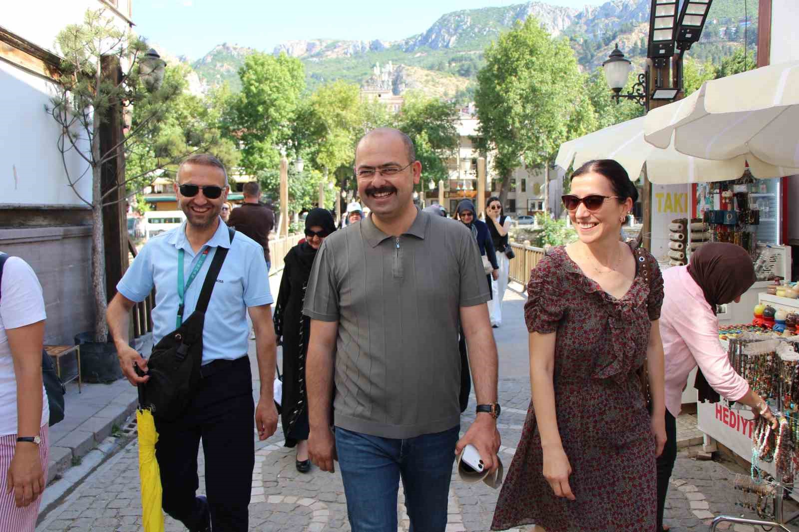 Tosya’da isteyen vatandaşa ücretsiz günübirlik tatil: 2 bin Tosyalı Amasya’yı gezecek