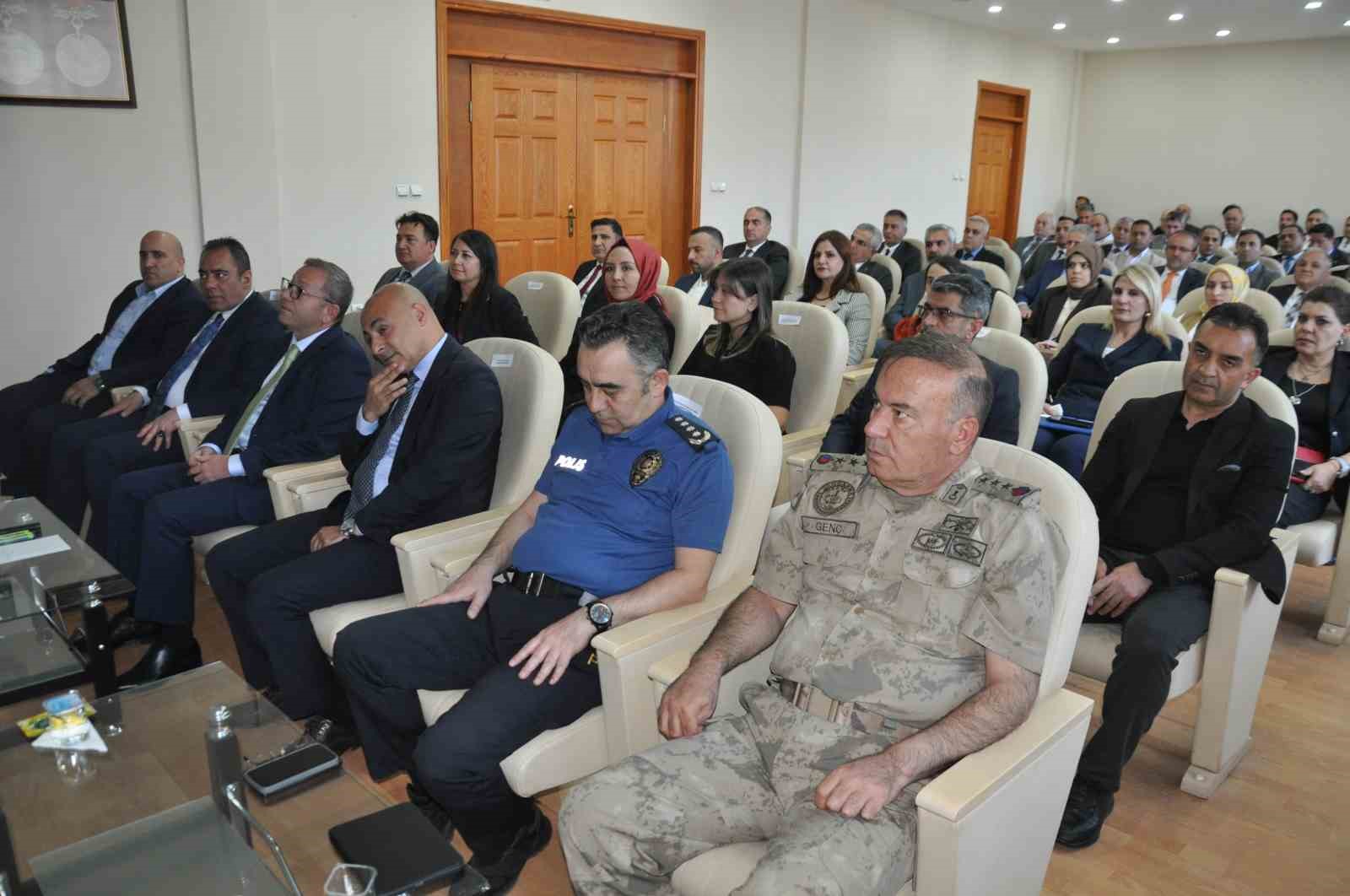 Kars’ta kamuda iş sağlığı ve güvenliği seferberliği: 6331 sayılı kanun masaya yatırıldı
