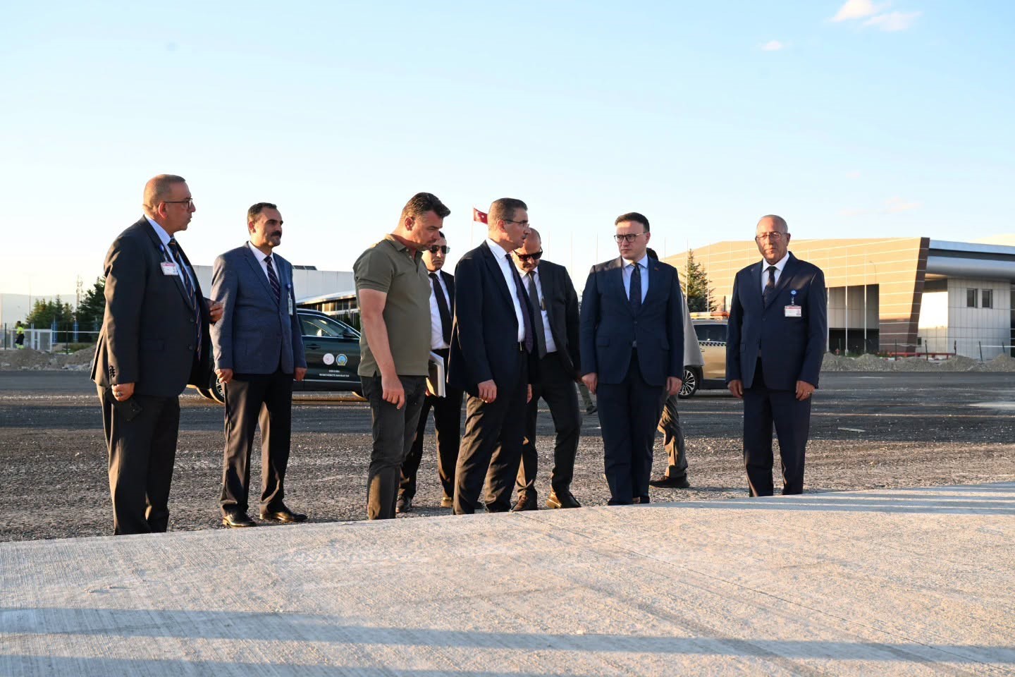 Erzurum Havalimanı’ndaki çalışmalara yerinde inceleme