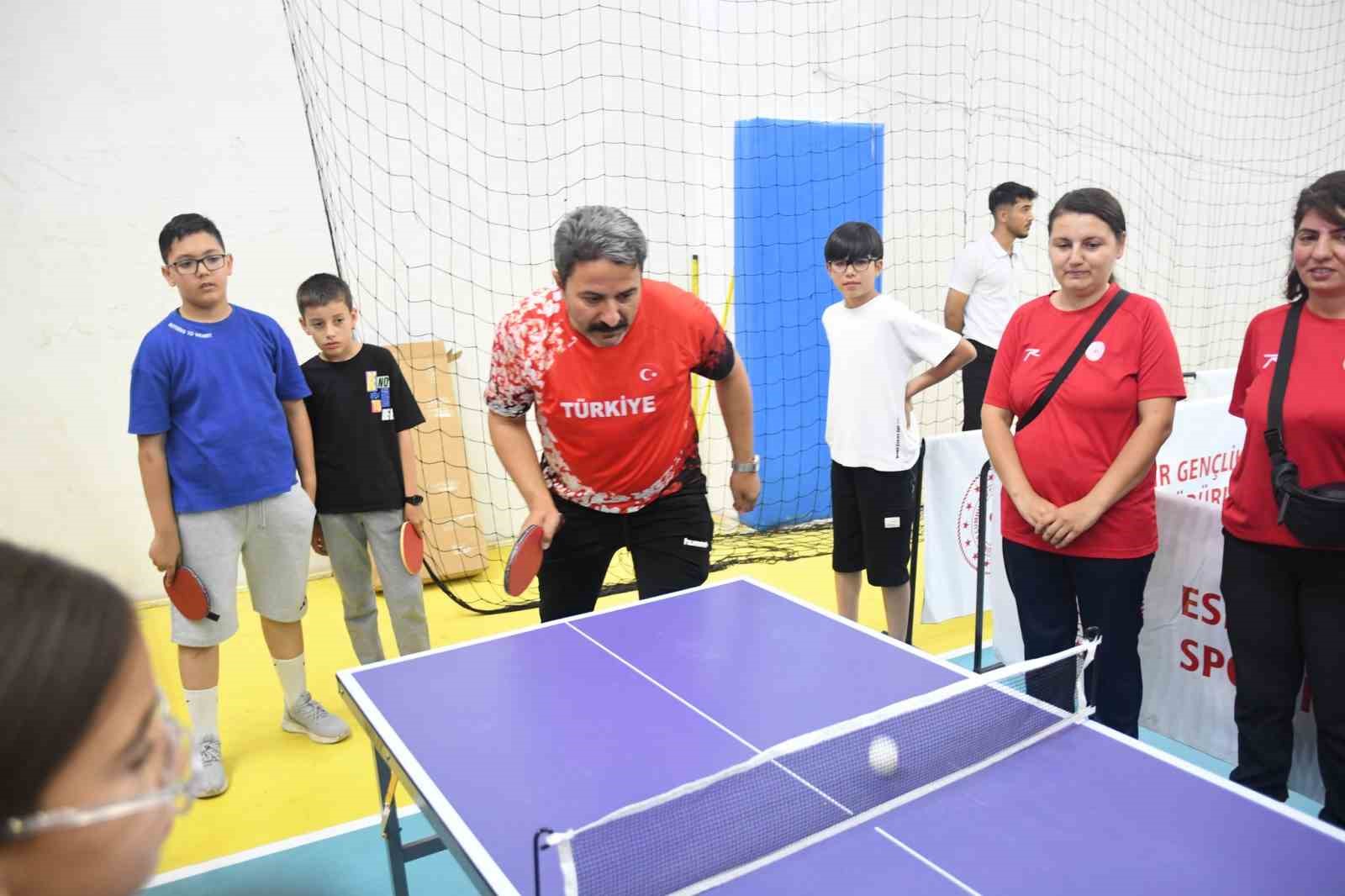 Eskişehir’de GSB Spor Okulları açıldı