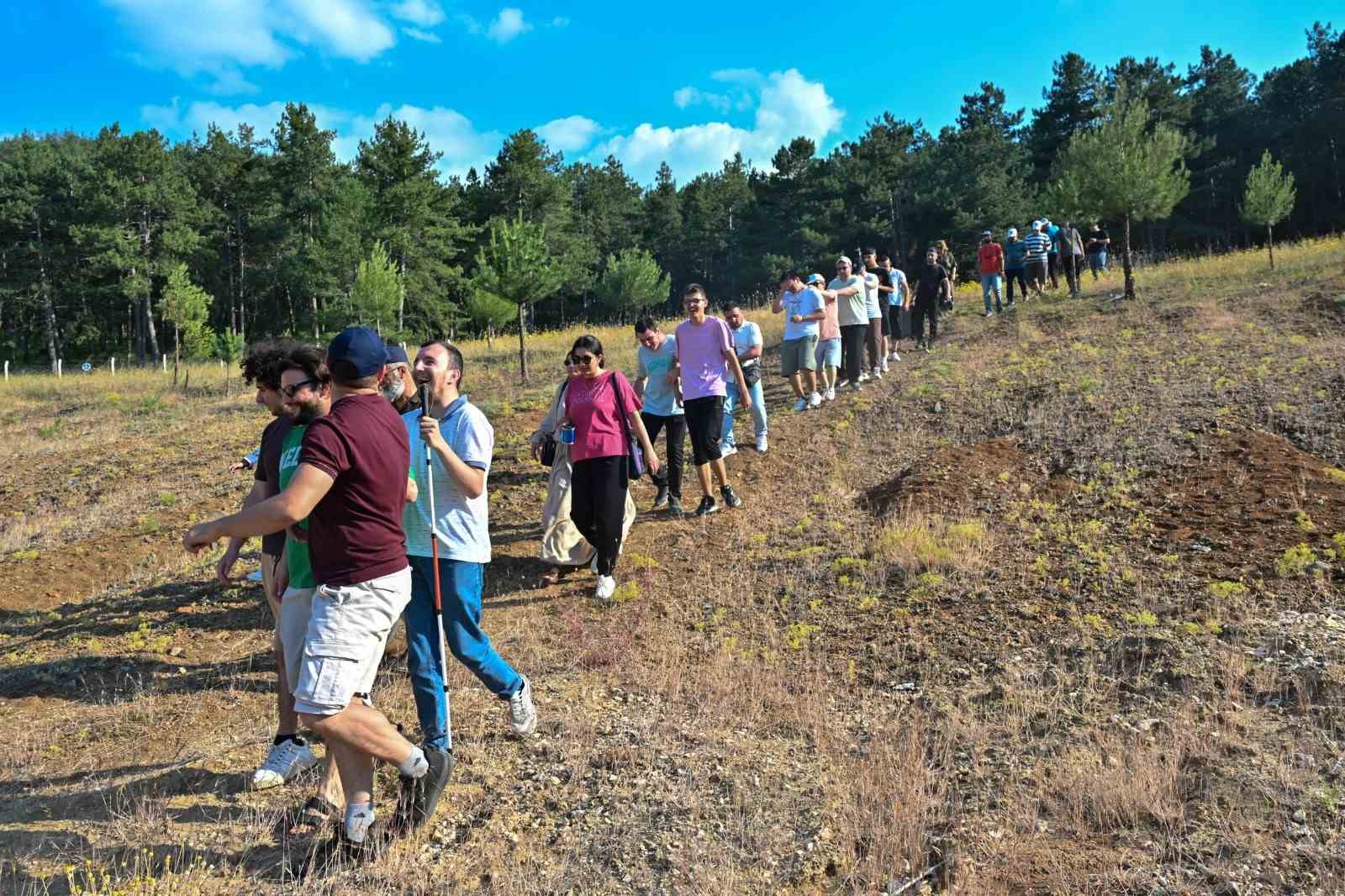 Büyükşehir’in gençlik kampında engeller eğlenerek aşıldı