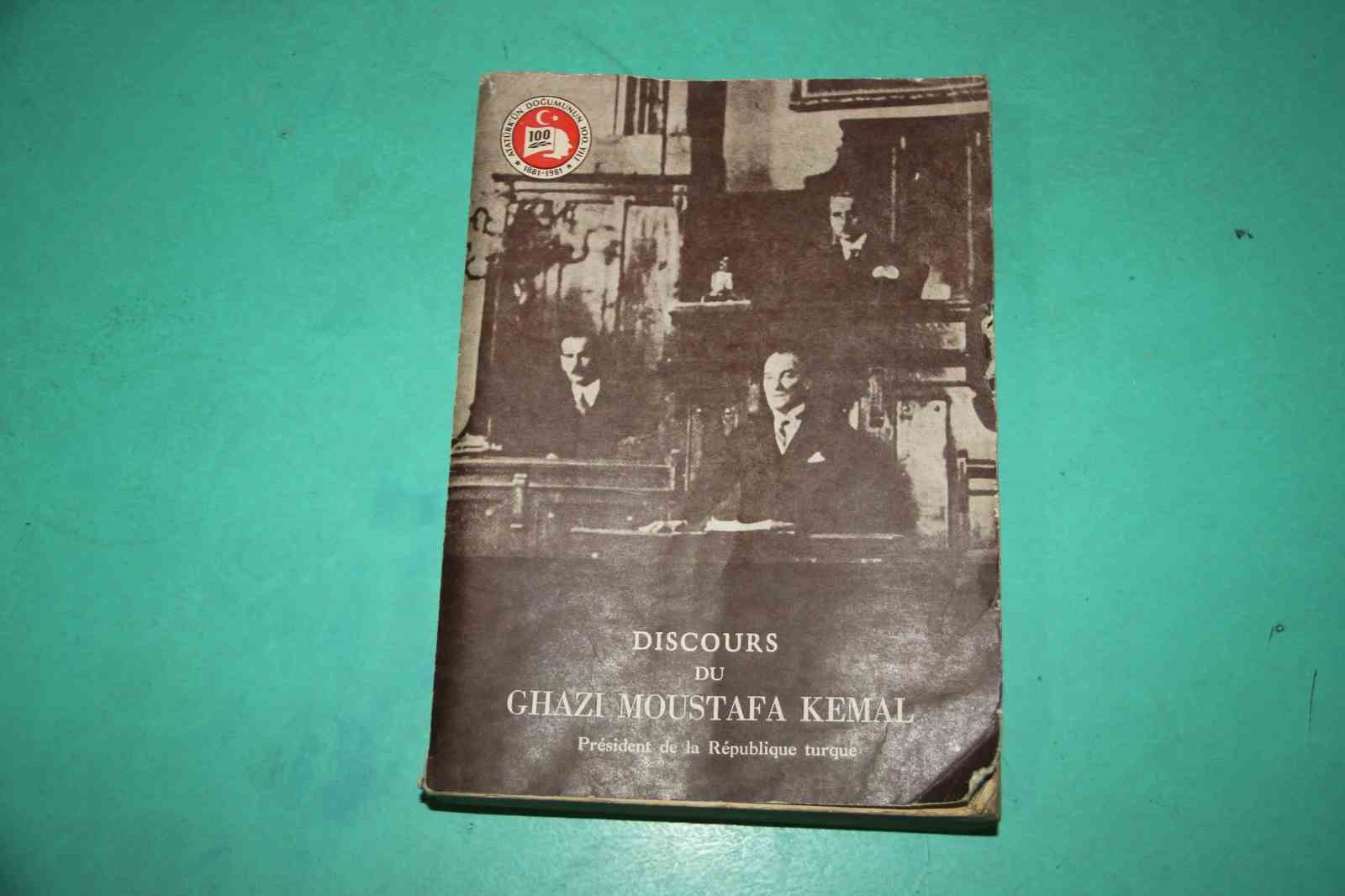 Haydar Aliyev’in danışmanı İrfan Ülkü’nün, özel kaleminin kütüphanesi Erzurum’da bir sahafta çıktı