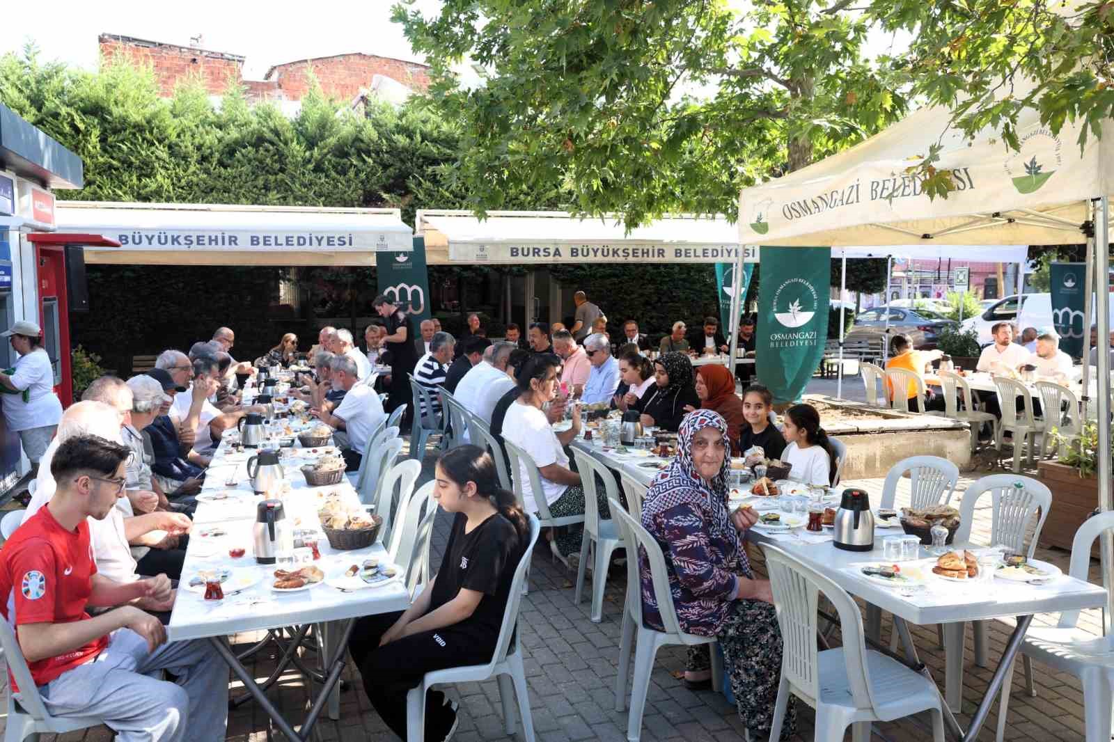 Başkan Aydın mahalle buluşmalarını Alemdar’da sürdürdü