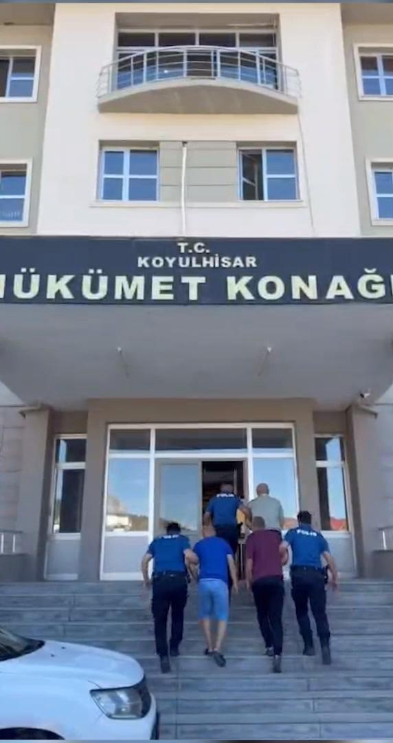 Sivas’ta 10 düzensiz göçmen yakalandı