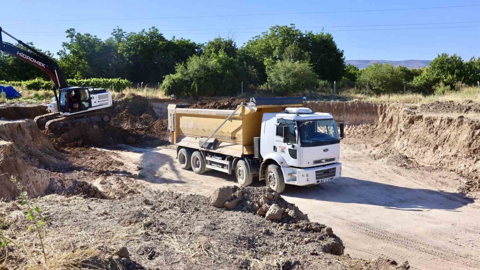Akçadağ’da 50 yataklı Öğretmenevi’nin temel çalışmaları başladı