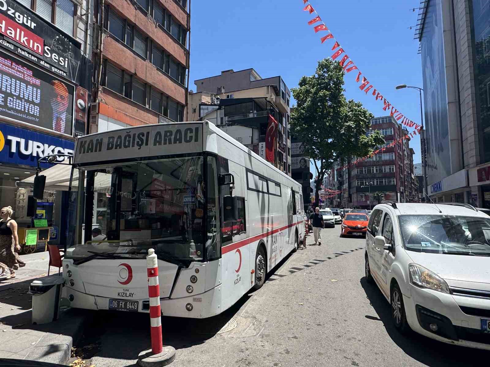 Kızılay’dan kan bağışı