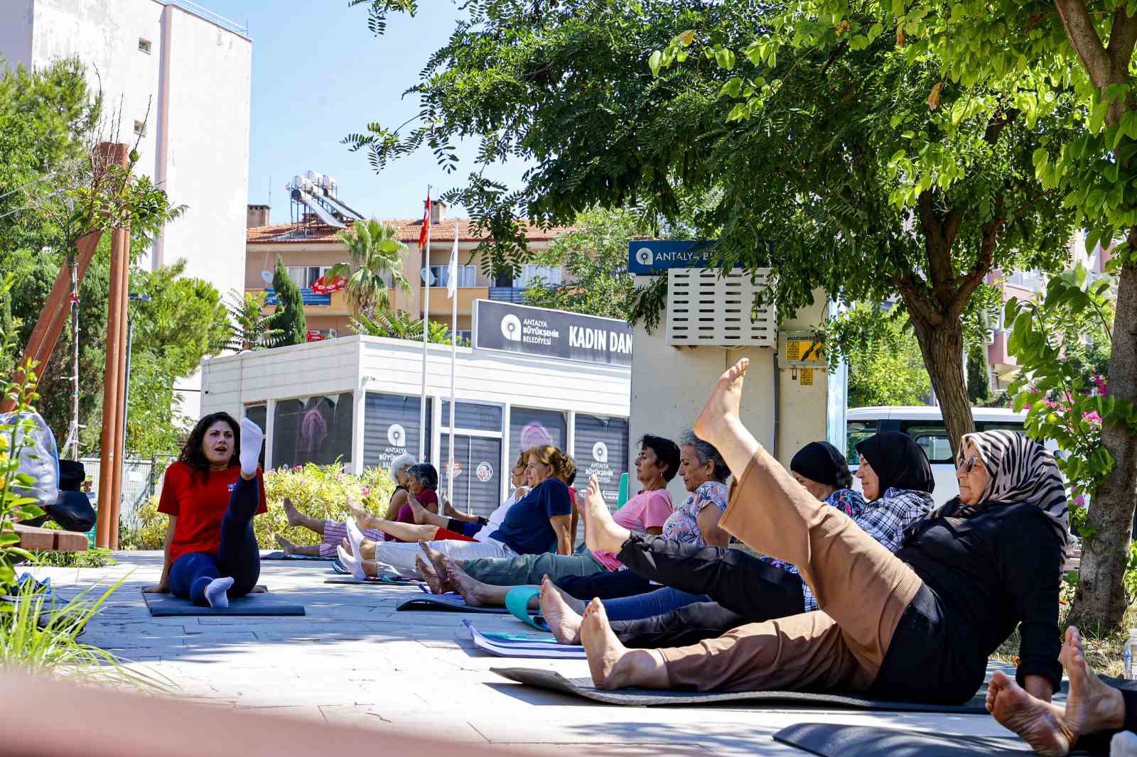 Kadın Danışma Merkezi’nde sabah sporu