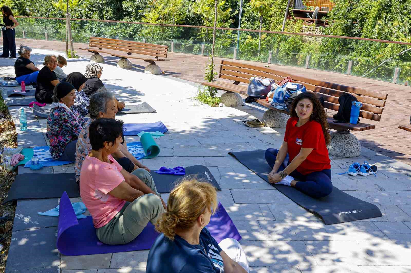 Kadın Danışma Merkezi’nde sabah sporu