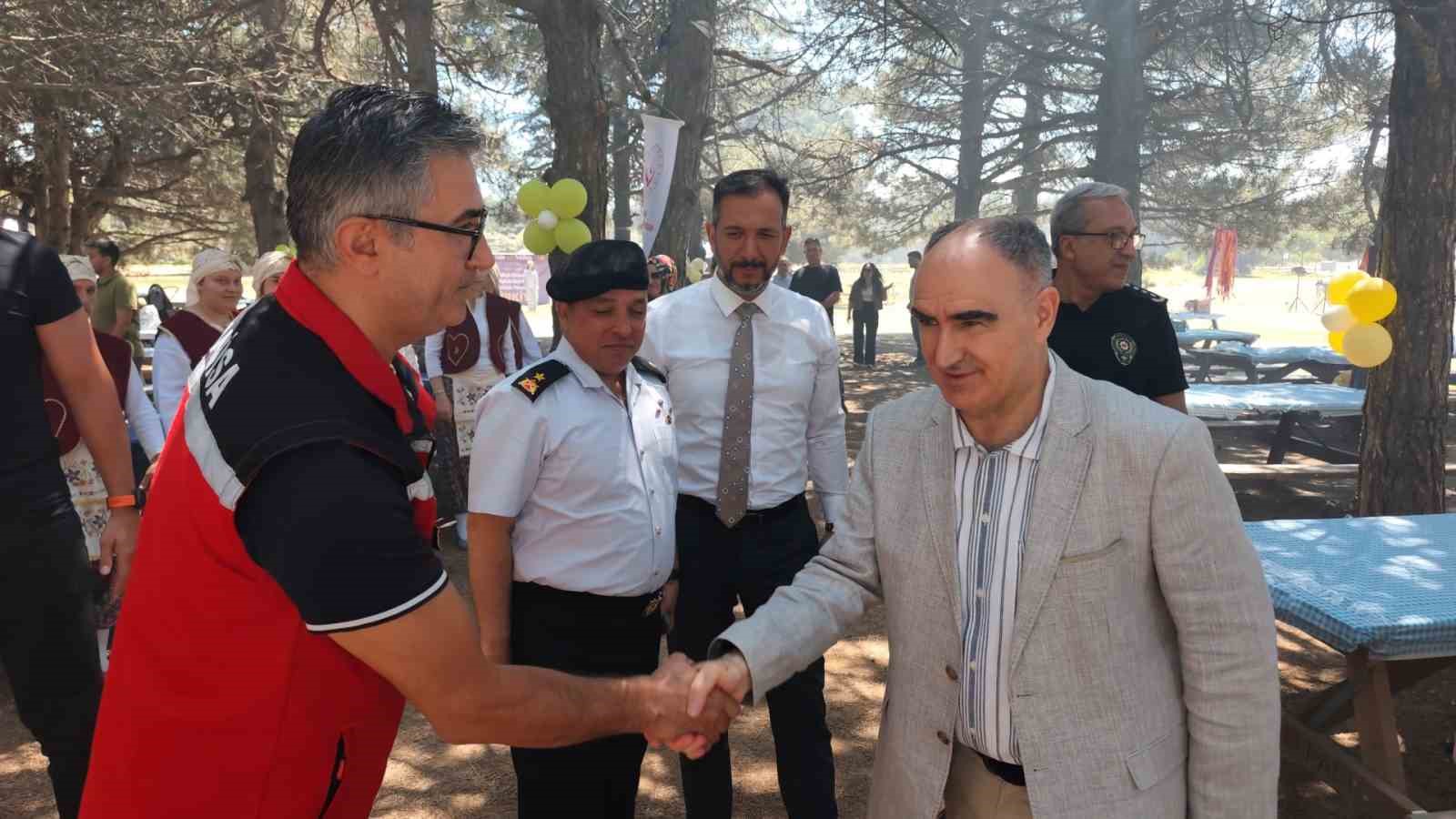 Spil’de yürekleri ısıtan buluşma