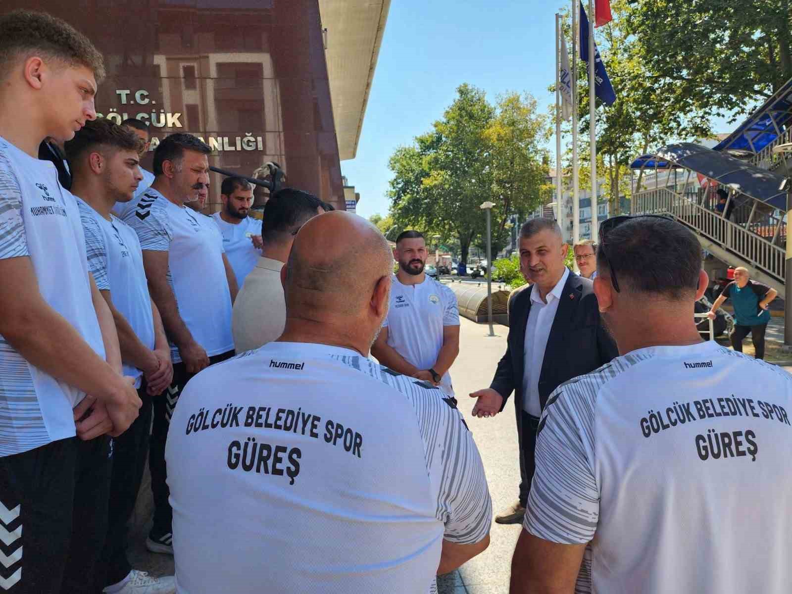 Gölcük’ün pehlivanları Kırkpınar yolcusu