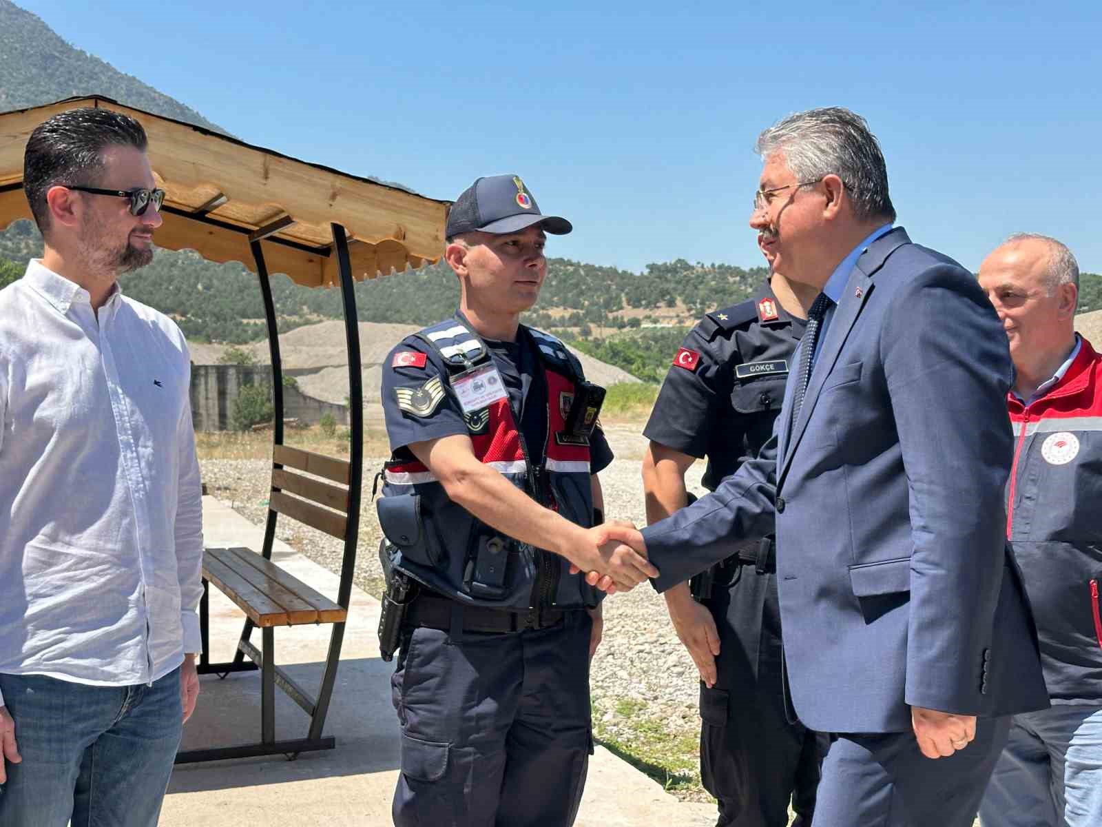 Eskişehir Valisi Dr. Erdinç Yılmaz, Sarıcakaya’daki fide tesisini ziyaret etti