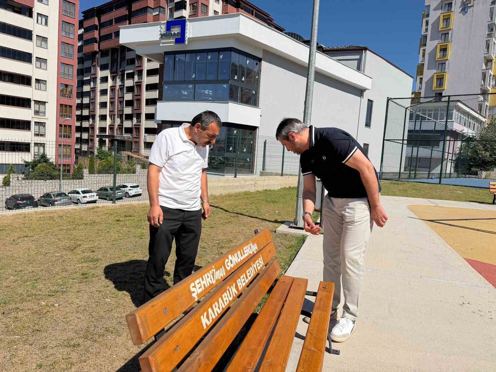 Başkan Çetinkaya parka zarar verenlere: "Bunlar Karabük düşmanı"