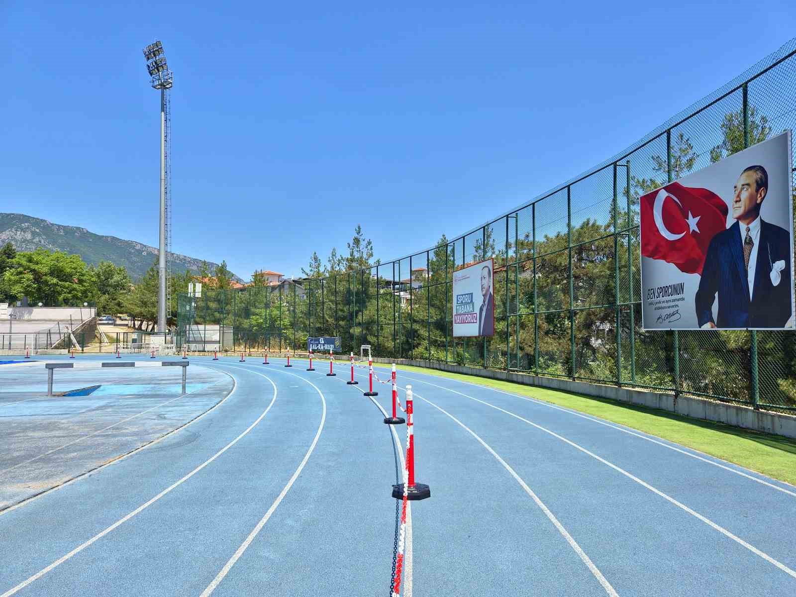 Safranbolu Atletizm Pisti’nde yeni kulvar düzenlemesi