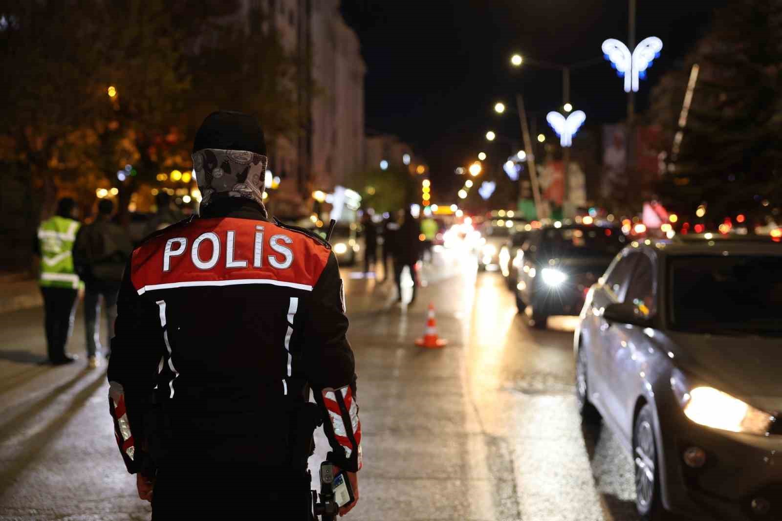 Erzurum’da bir ayda 28 kilo narkotik madde ele geçirildi