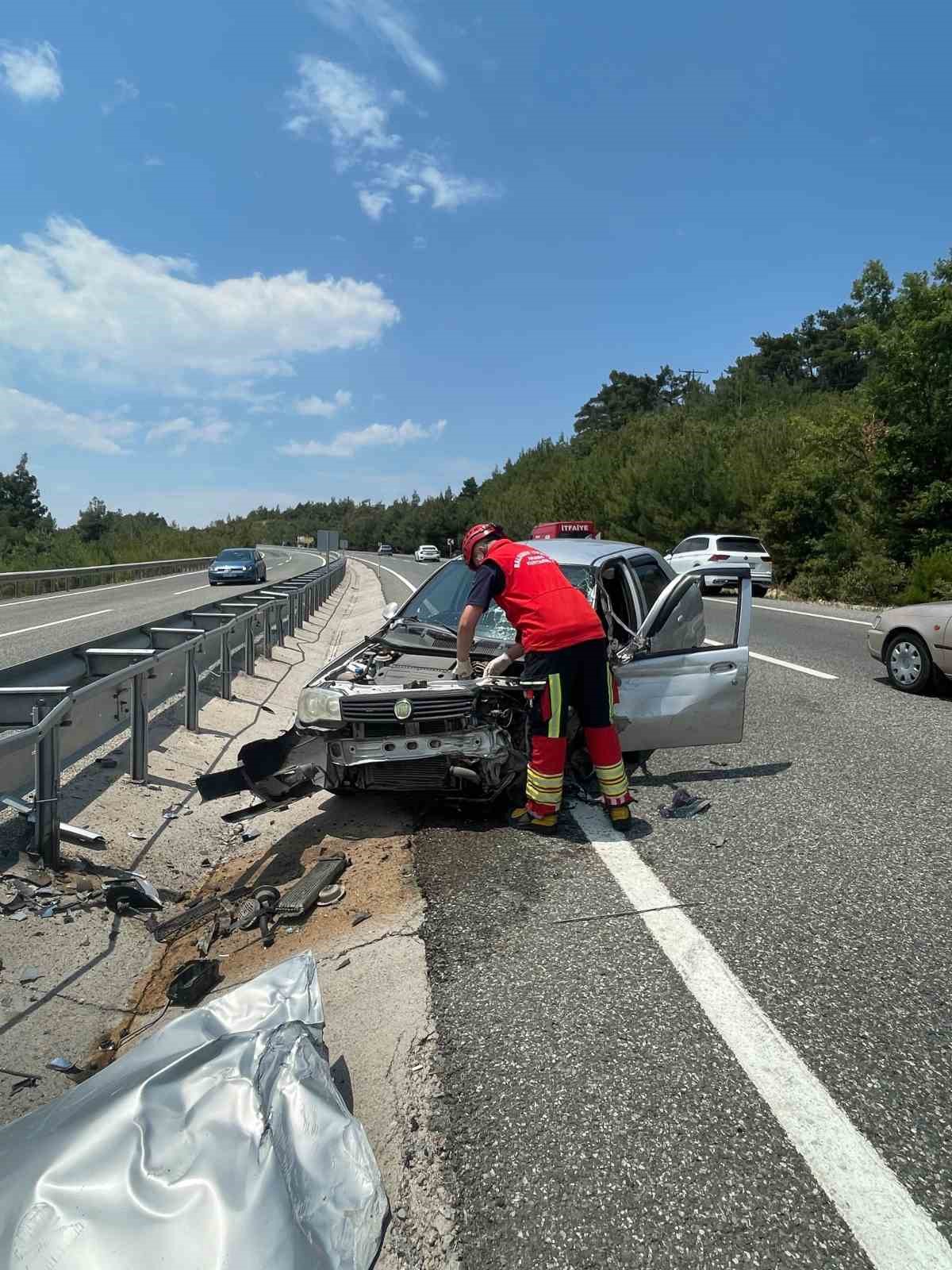 Edremit-Balıkesir karayolunda trafik kazası