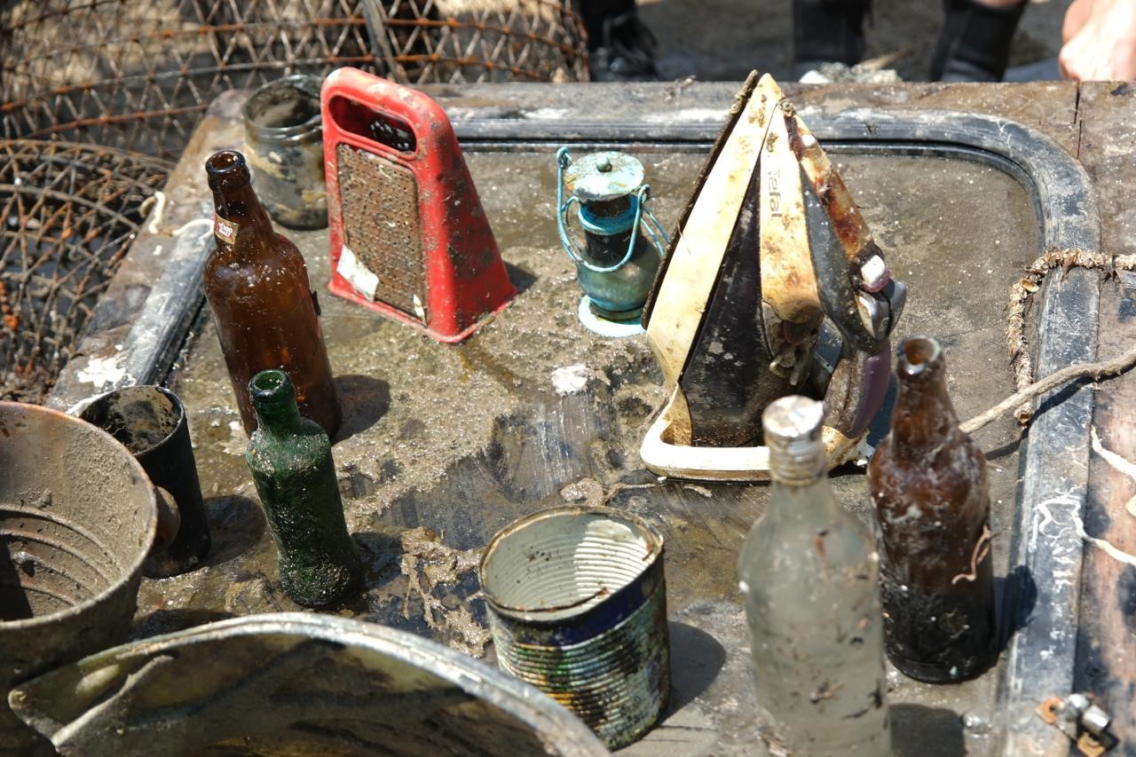 Bodrum’da deniz dibinden 370 kilogram atık çıkarıldı