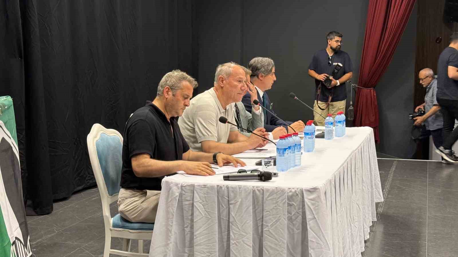 Sakaryaspor Başkanı Enes Zengin: "Yarım kalan hikayeyi baştan yazacağız"