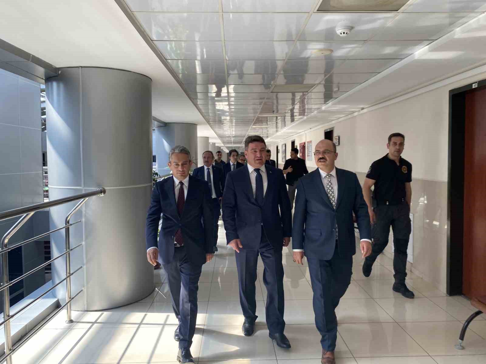 Eskişehir Cumhuriyet Başsavcılığında devir teslim yapıldı