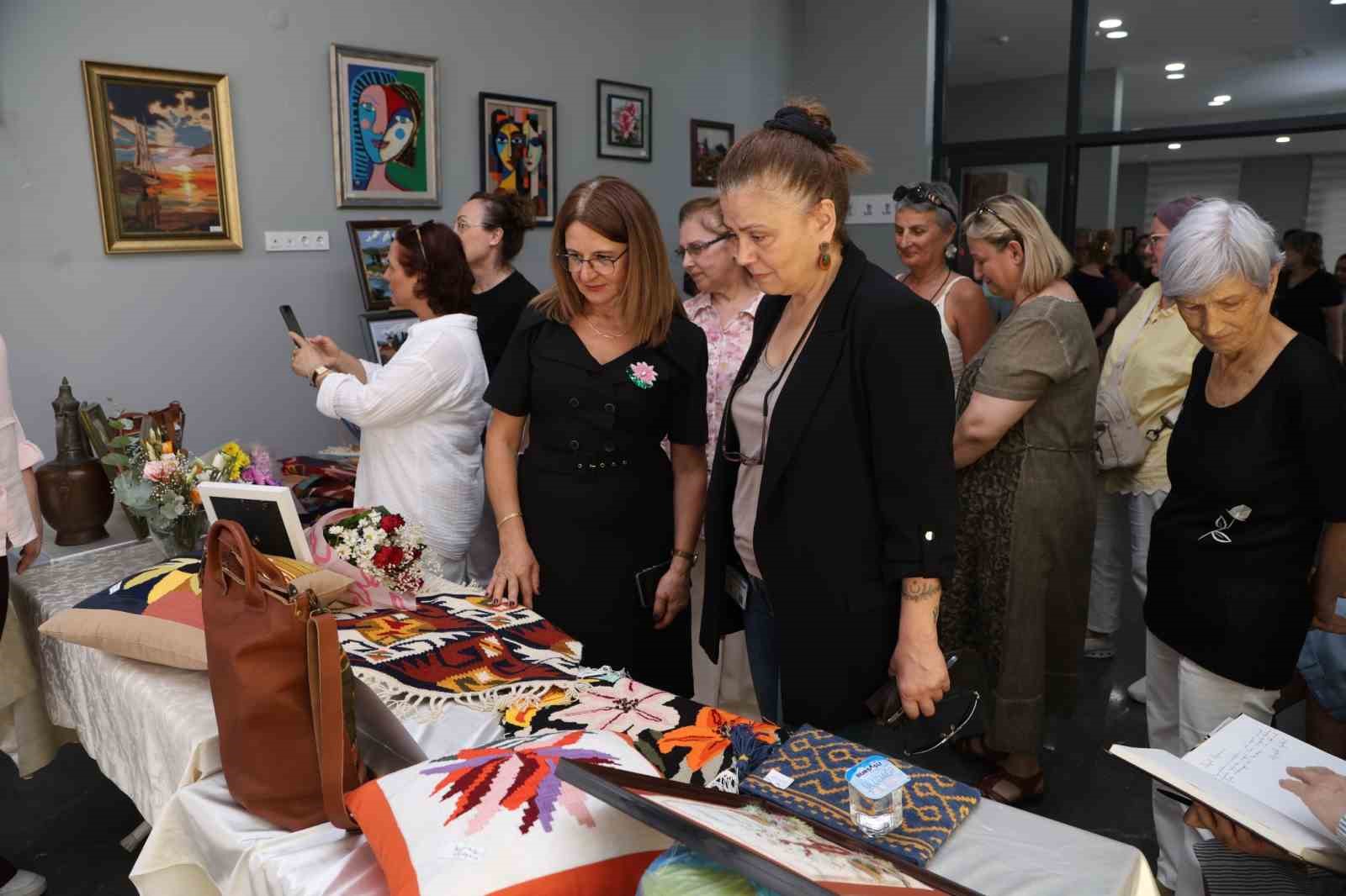 Nilüfer’in olgun gençlerinden yıl sonu sergisi