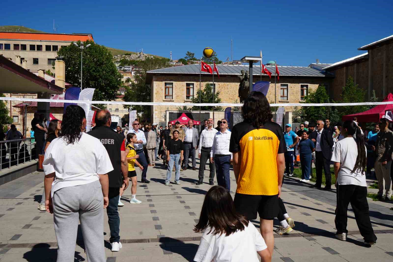 Bayburt’ta çocuklar yaz tatilini sporla değerlendirecek